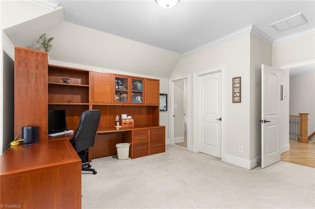 8404 Linville Oaks Drive Oak Ridge, NC 27310 - Photo 31 of 47