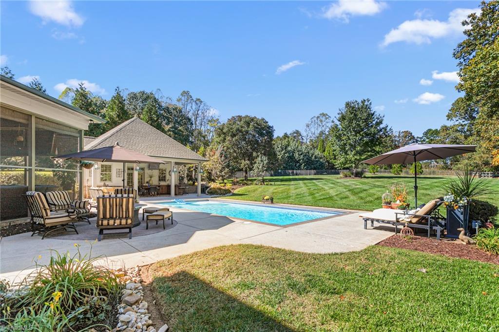 8404 Linville Oaks Drive Oak Ridge, NC 27310 - Photo 38 of 47