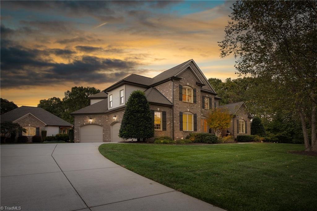 8404 Linville Oaks Drive Oak Ridge, NC 27310 - Photo 4 of 47