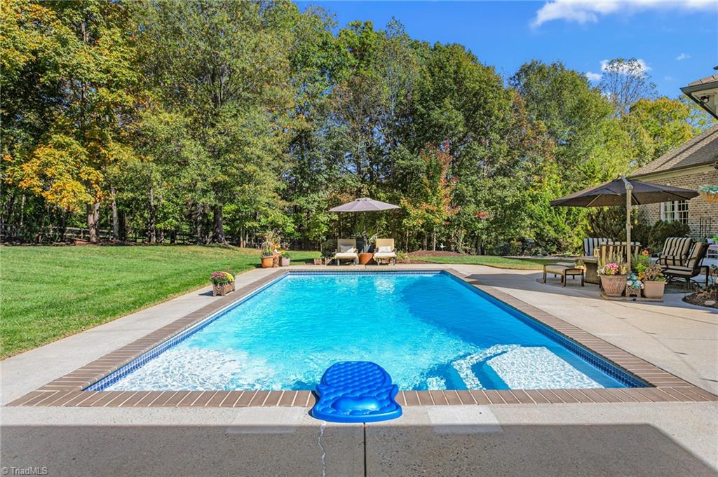 8404 Linville Oaks Drive Oak Ridge, NC 27310 - Photo 41 of 47