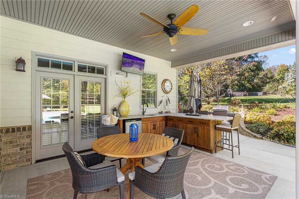 8404 Linville Oaks Drive Oak Ridge, NC 27310 - Photo 44 of 47