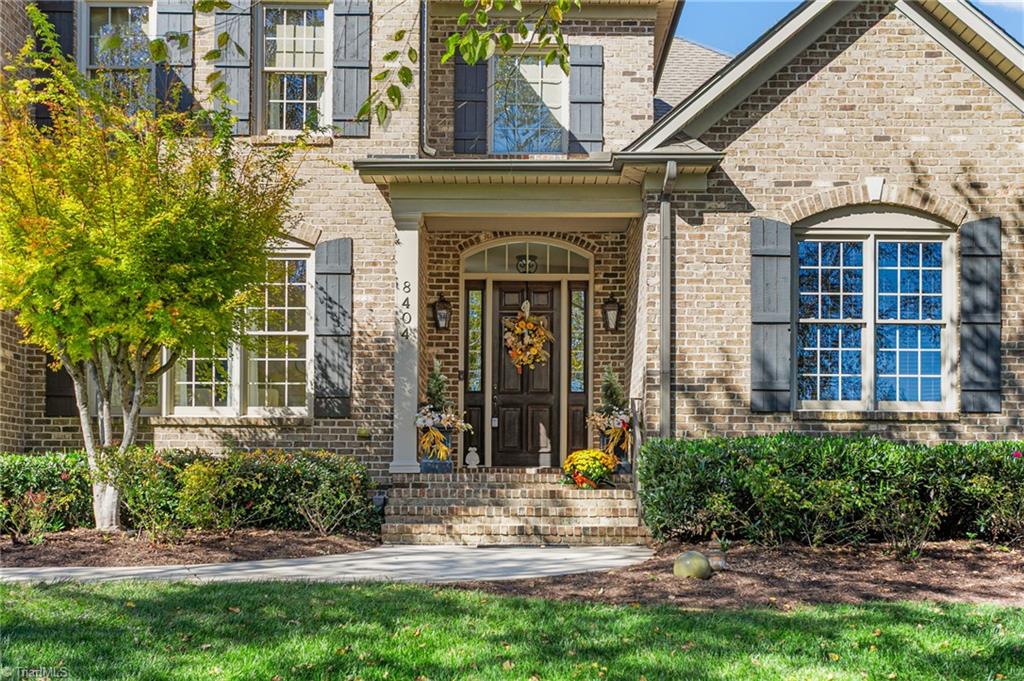 8404 Linville Oaks Drive Oak Ridge, NC 27310 - Photo 6 of 47