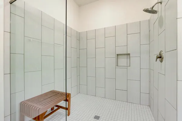 $4,280 | 226 North Water Street, Unit 401, Milwaukee, WI 53202