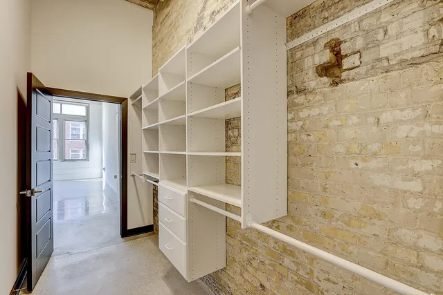 $4,280 | 226 North Water Street, Unit 401, Milwaukee, WI 53202