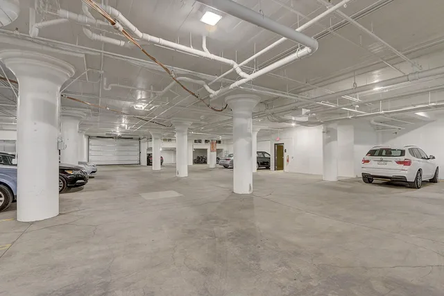 $4,280 | 226 North Water Street, Unit 401, Milwaukee, WI 53202