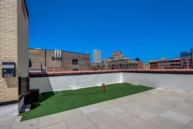 $4,280 | 226 North Water Street, Unit 401, Milwaukee, WI 53202