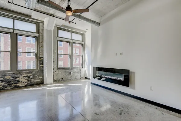 $4,280 | 226 North Water Street, Unit 401, Milwaukee, WI 53202