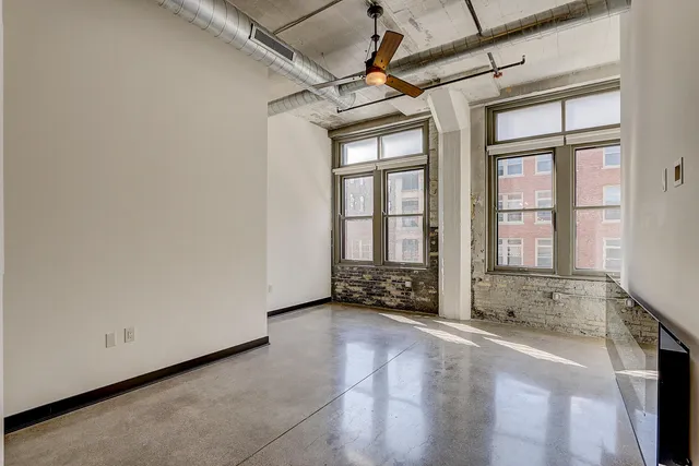 $4,280 | 226 North Water Street, Unit 401, Milwaukee, WI 53202