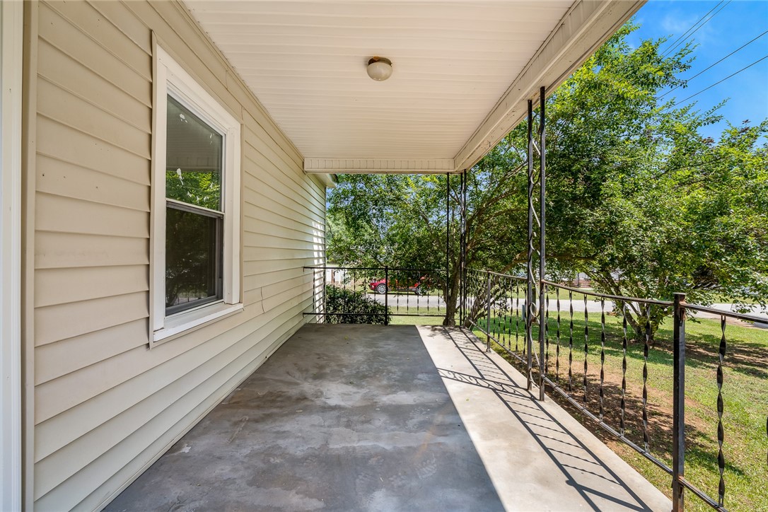 1606 Babb Street Anderson, SC 29621 - Photo 5 of 25