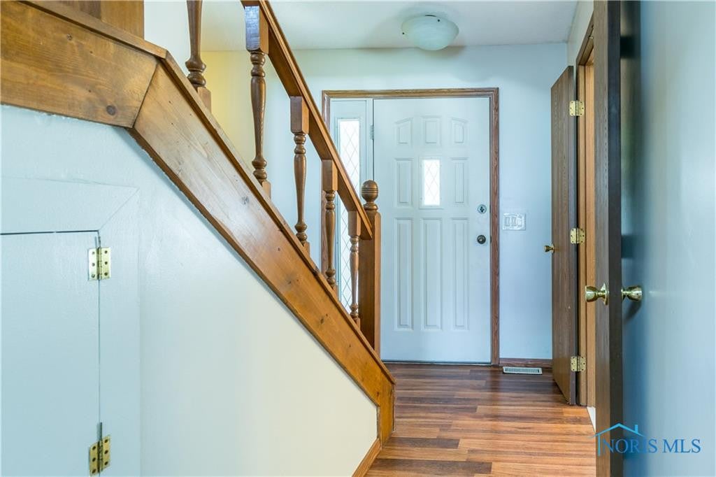 9692 Millcroft Road Perrysburg, OH 43551 - Photo 4 of 34 Gallery Image 4