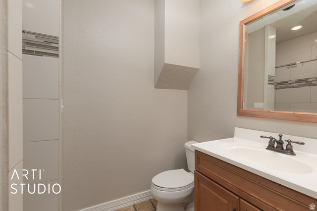704 West Vahe Street Draper, UT 84020 - Photo 22 of 35 Basement bathroom