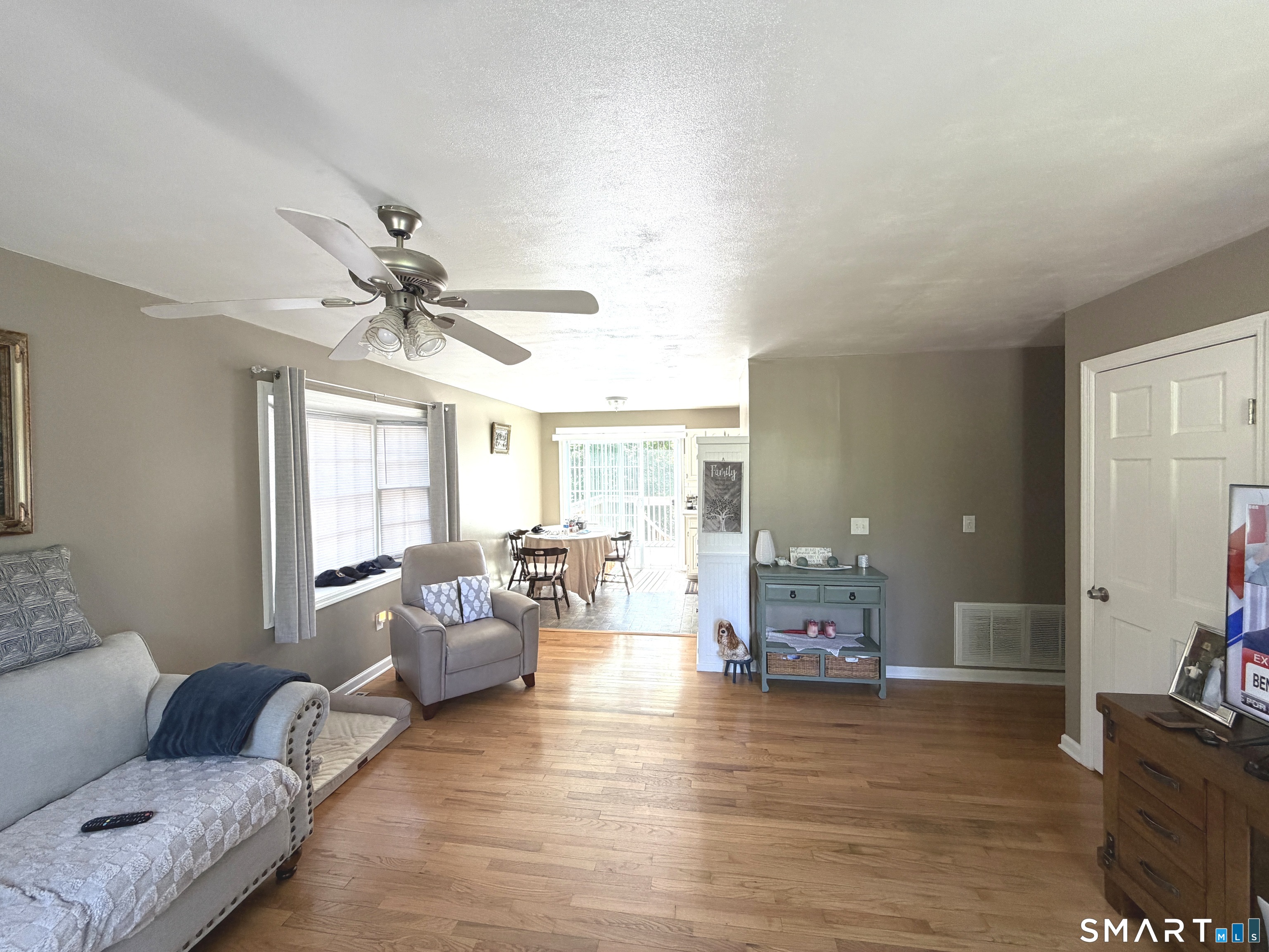 99 Warm Earth Road Naugatuck, CT 06770 - Photo 10 of 24