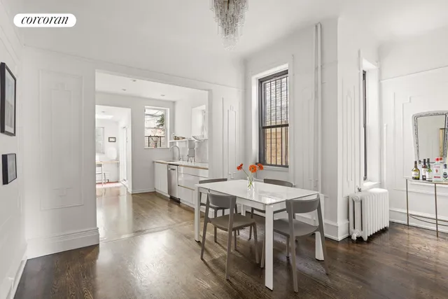 a view of a living room