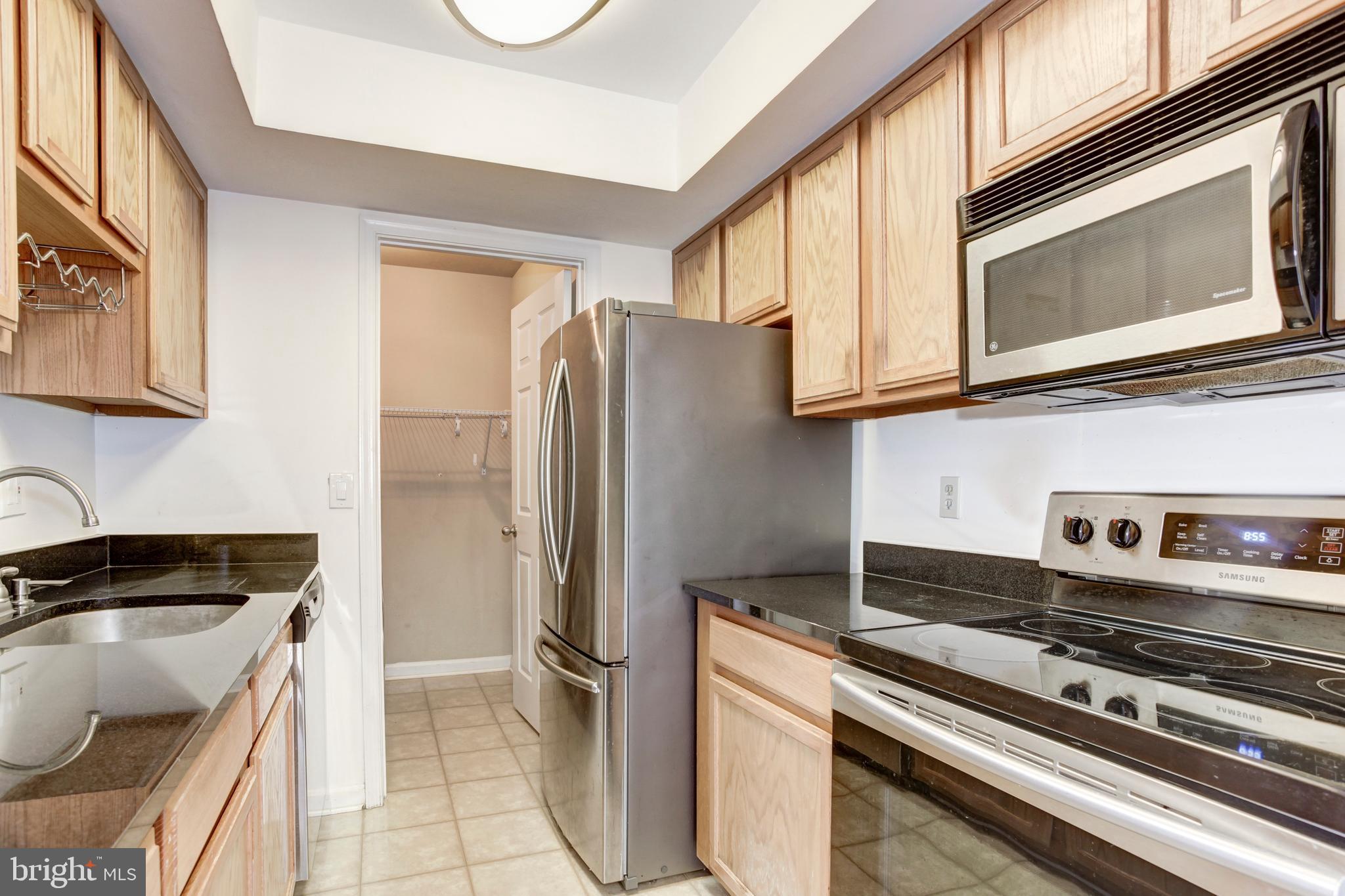 14800 Rydell Road, Unit 304 Centreville, VA 20121 - Photo 15 of 32 Gallery Image 15