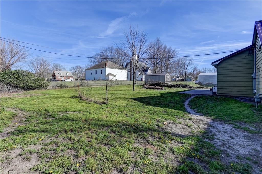 511 North Main Street Corder, MO 64021 - Photo 32 of 40