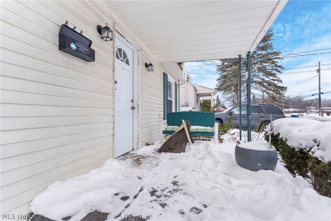 464 Elm Street Struthers, OH 44471 - Photo 4 of 22