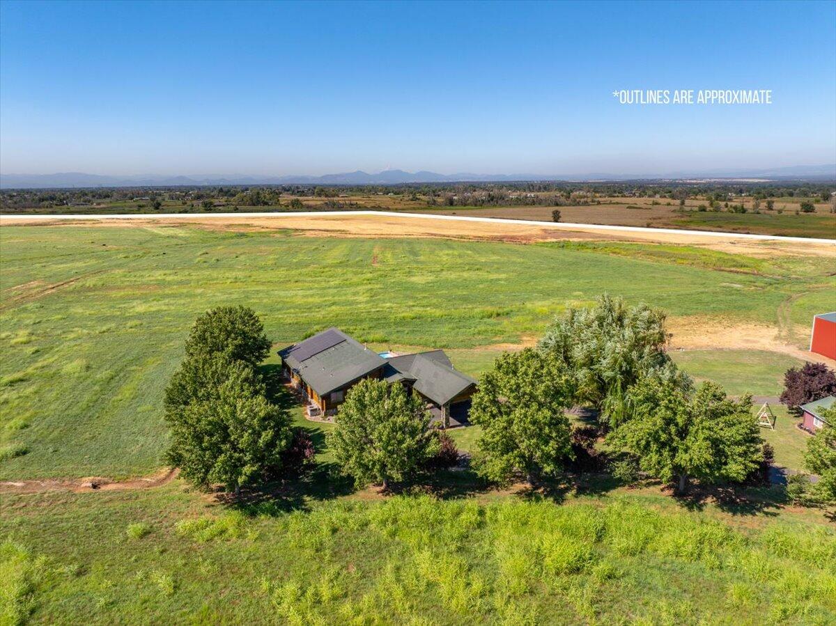 4208 Balls Ferry Road Cottonwood, CA 96022 - Photo 53 of 53 a view of an ocean and beach