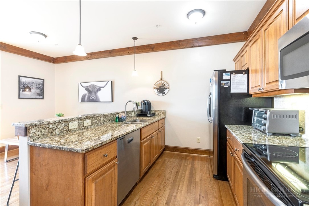 164 Evening View Lane, Unit CB2 Boone, NC 28607 - Photo 15 of 34 Gallery Image 15