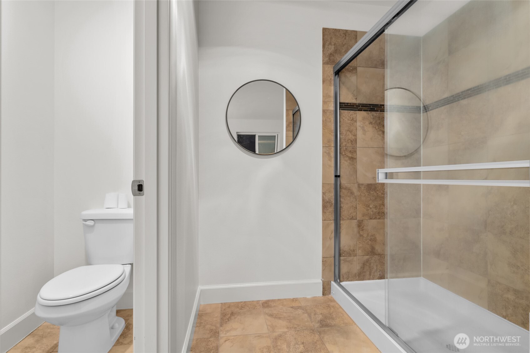 4518 Northeast 2nd Court Renton, WA 98059 - Photo 24 of 32