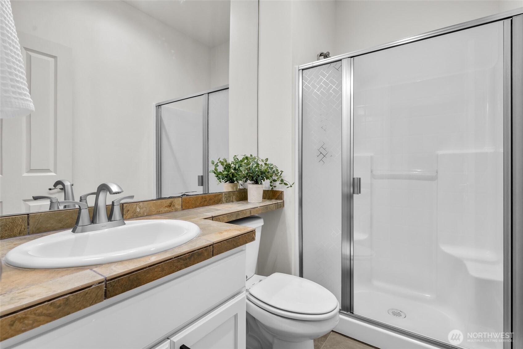 4518 Northeast 2nd Court Renton, WA 98059 - Photo 25 of 32