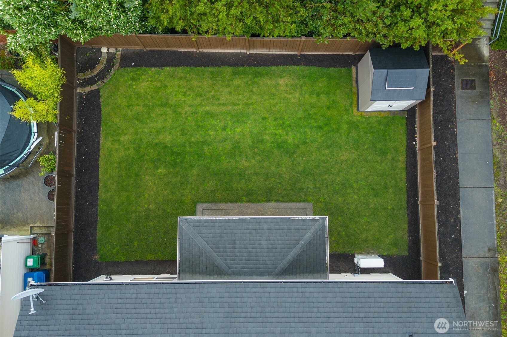 4518 Northeast 2nd Court Renton, WA 98059 - Photo 30 of 32