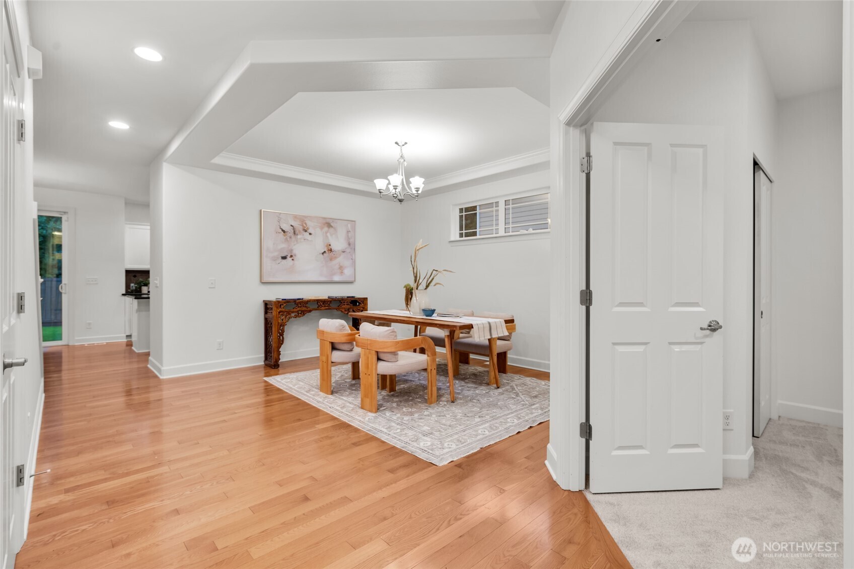 4518 Northeast 2nd Court Renton, WA 98059 - Photo 5 of 32