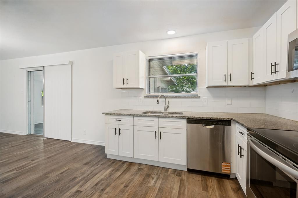 706 Goodyear Street Irving, TX 75062 - Photo 11 of 24