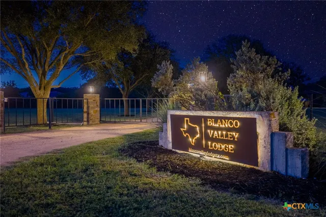 a view of steet room