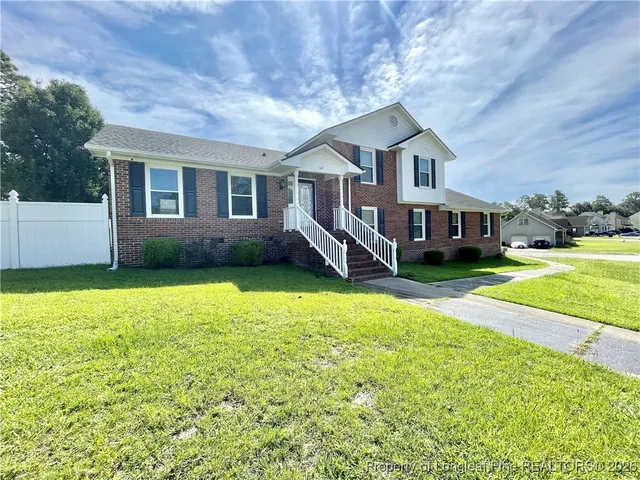 $1,795 | 127 Kristin Avenue, Spring Lake, NC 28390