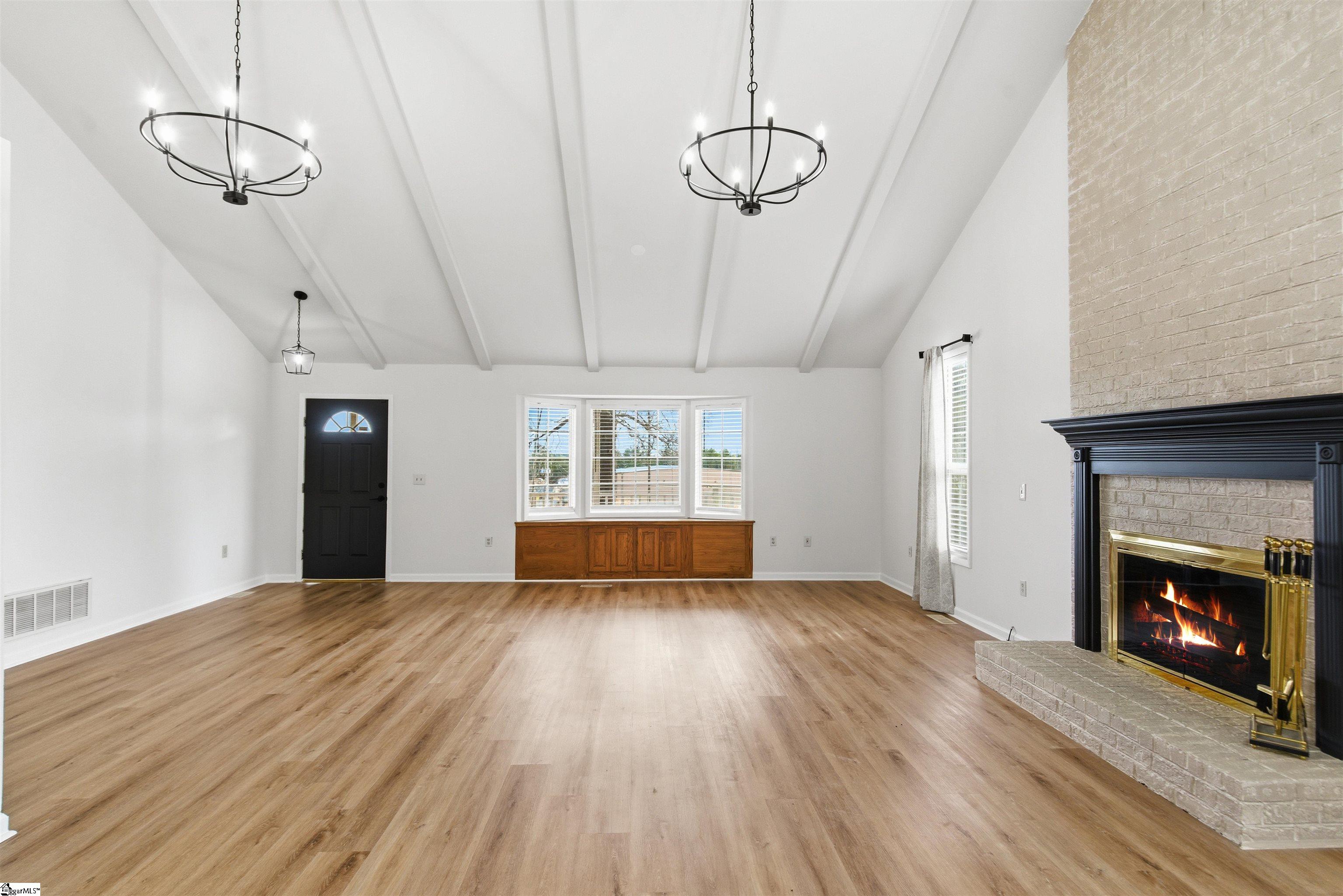 936 Miller Road Woodruff, SC 29388 - Photo 11 of 34