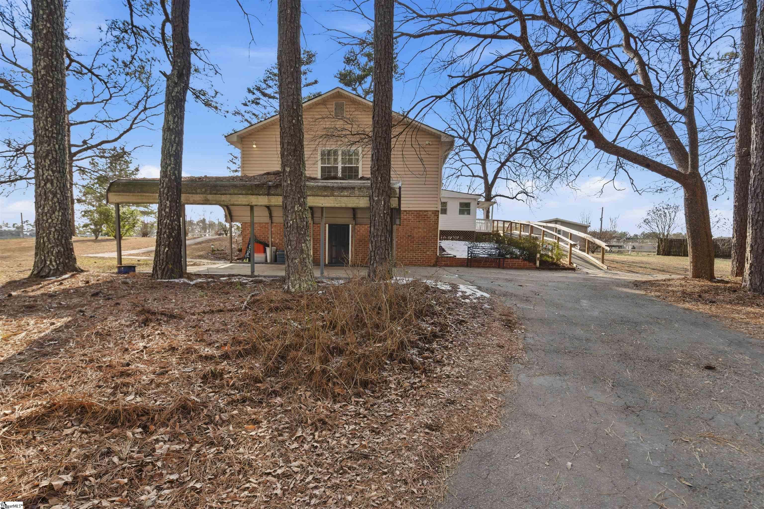 936 Miller Road Woodruff, SC 29388 - Photo 29 of 34