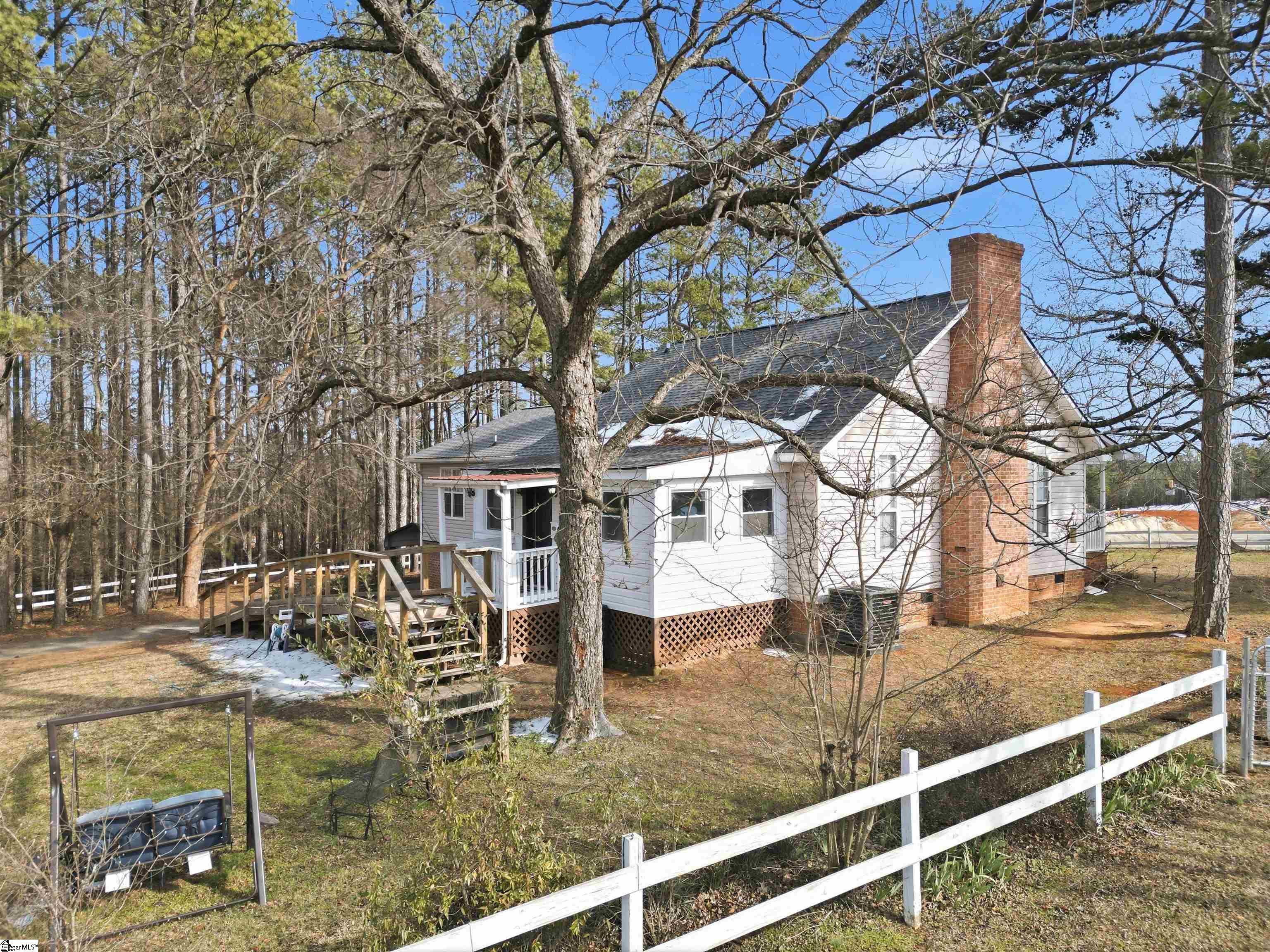 936 Miller Road Woodruff, SC 29388 - Photo 31 of 34