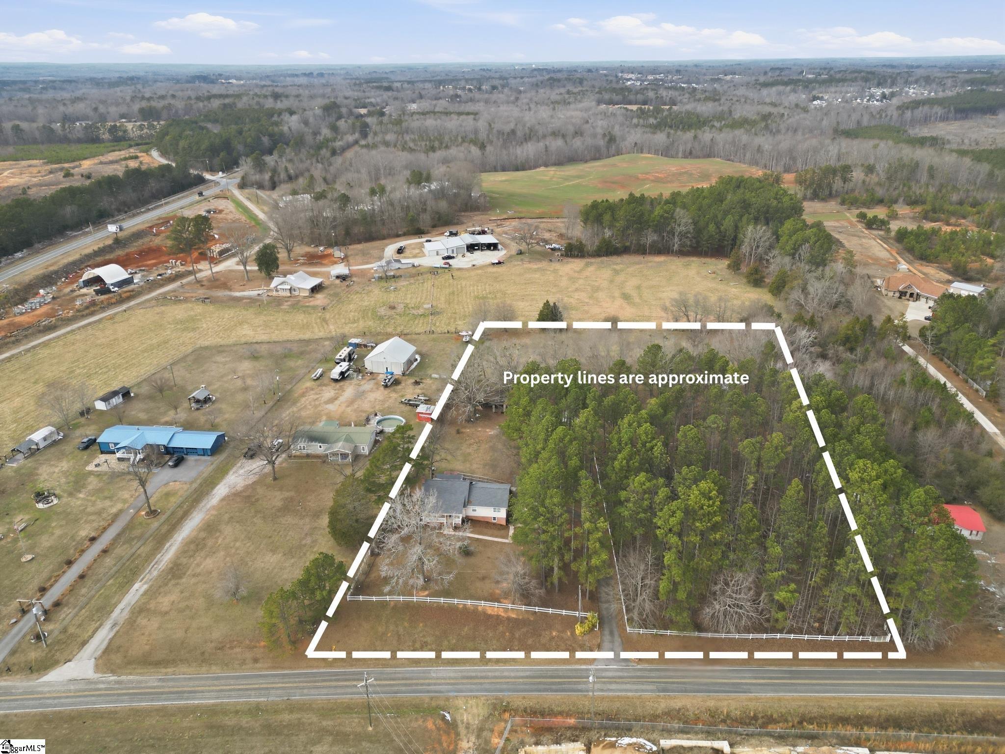 936 Miller Road Woodruff, SC 29388 - Photo 33 of 34