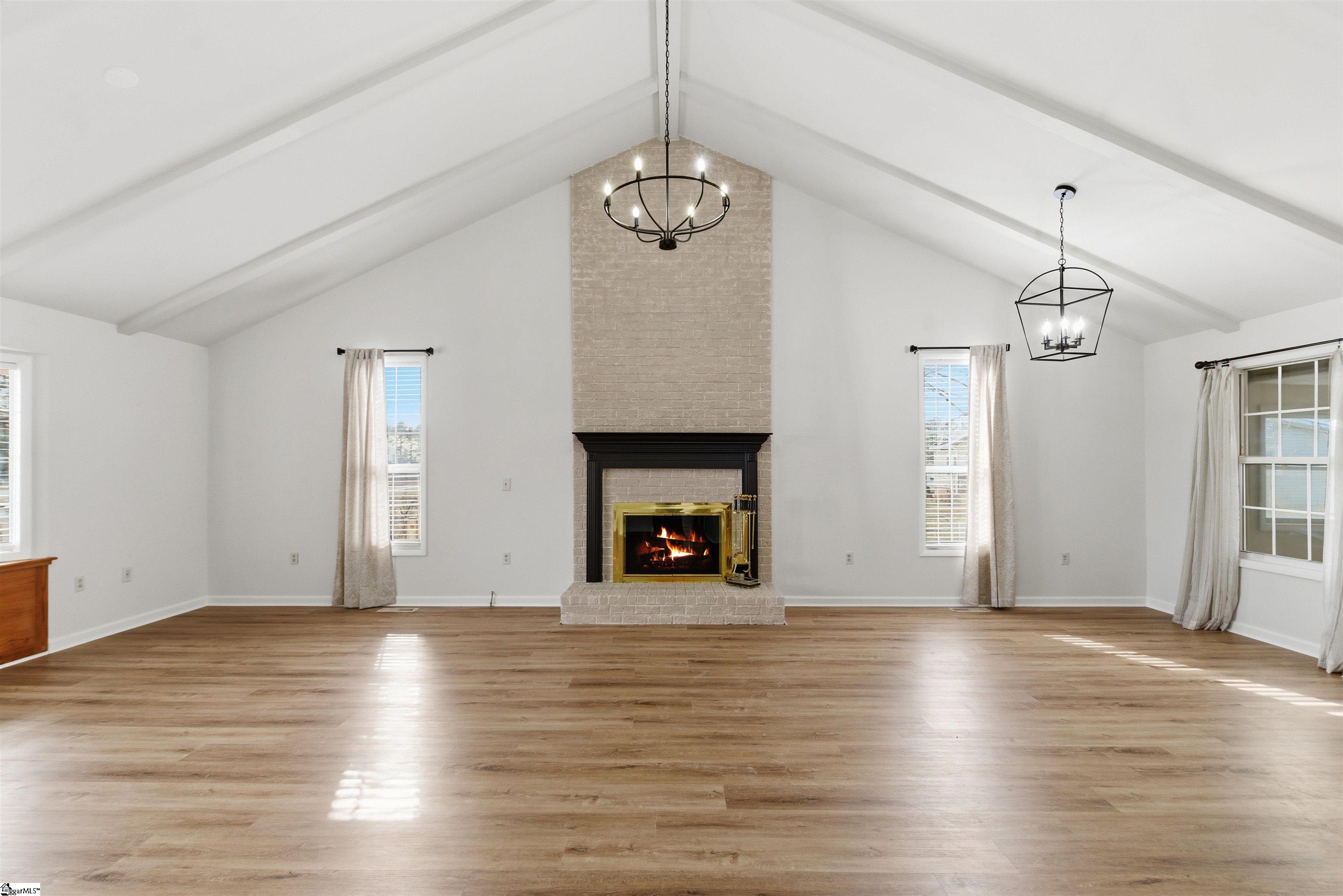 936 Miller Road Woodruff, SC 29388 - Photo 10 of 34