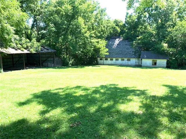 $499,000 | 4411 Rochester Road, St. Joseph, MO 64506