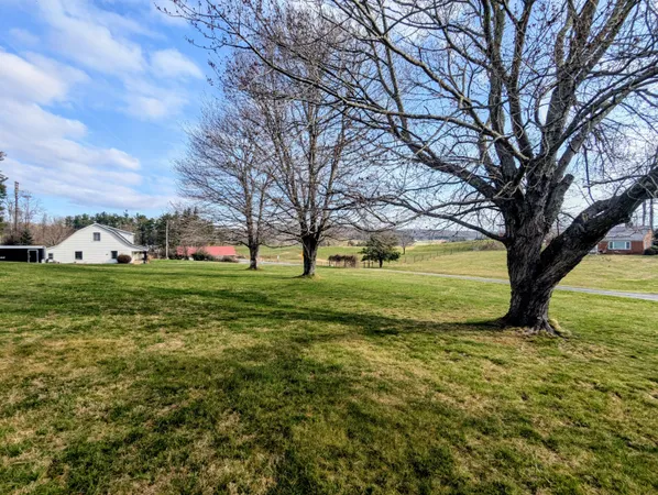 $279,000 | 7959 Floyd Highway North, Copper Hill, VA 24079