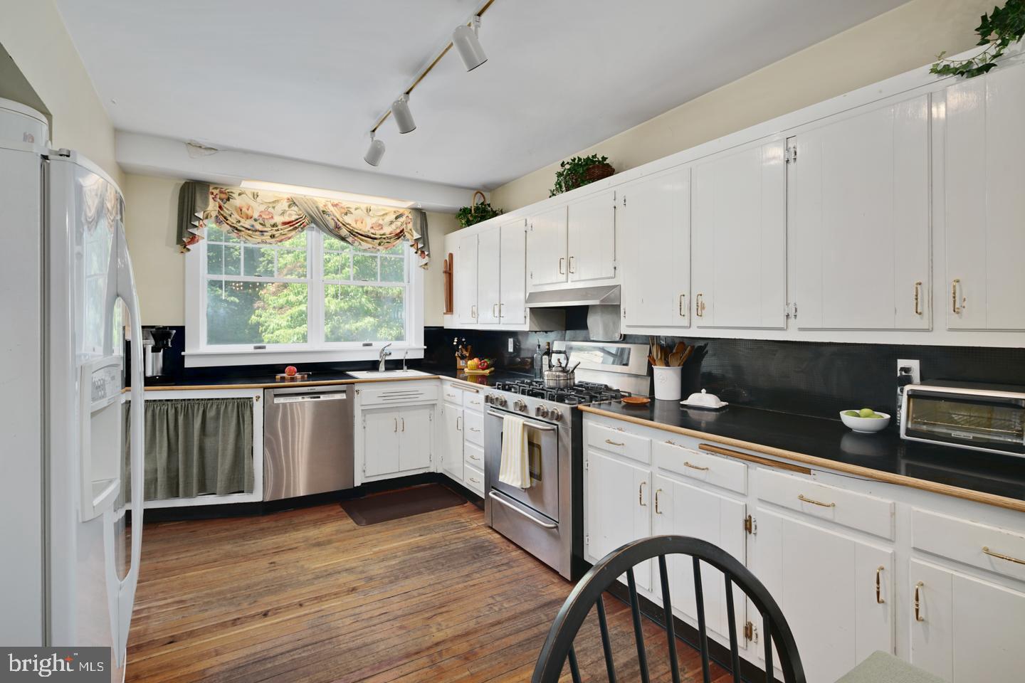 412 Overhill Road Haddonfield, NJ 08033 - Photo 15 of 35
