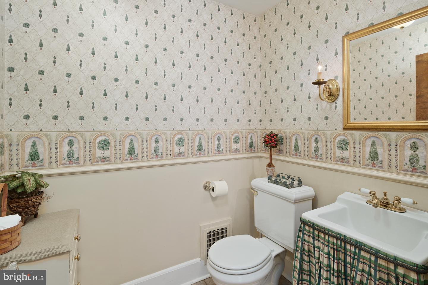 412 Overhill Road Haddonfield, NJ 08033 - Photo 19 of 35