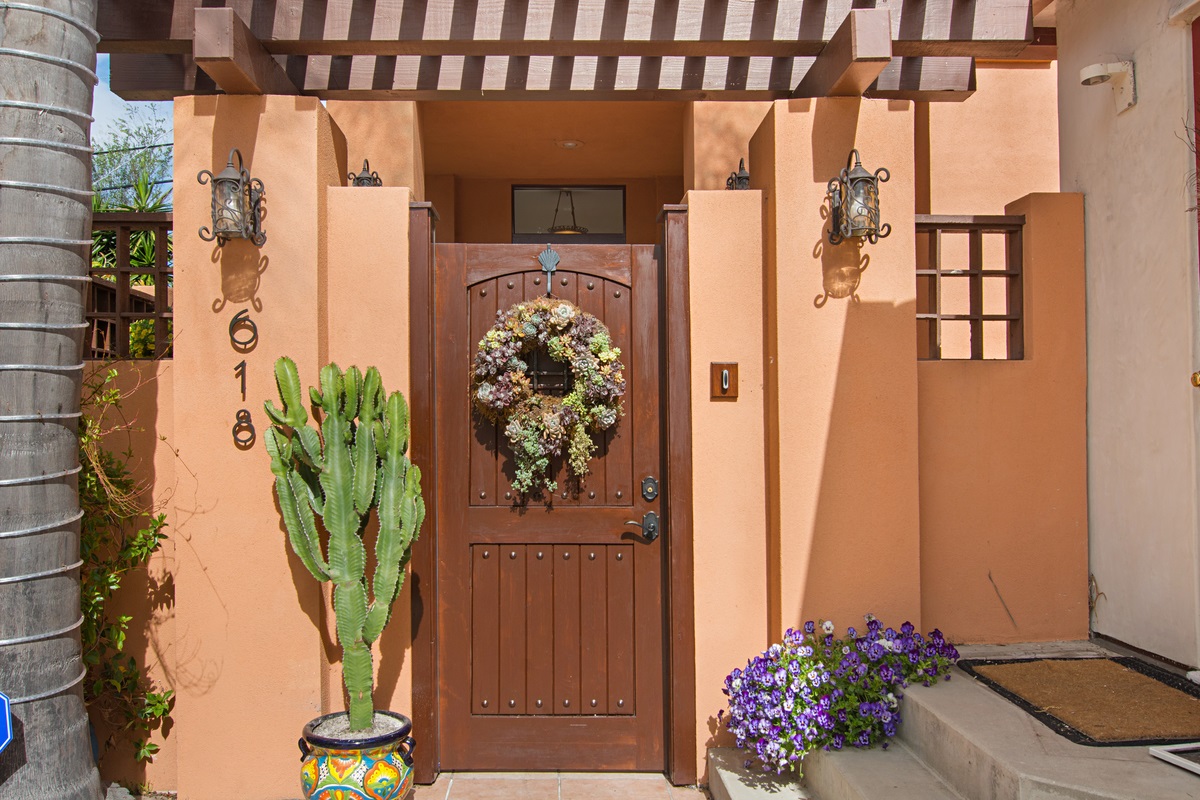 618 Gravilla Place La Jolla, CA 92037 - Photo 1 of 16