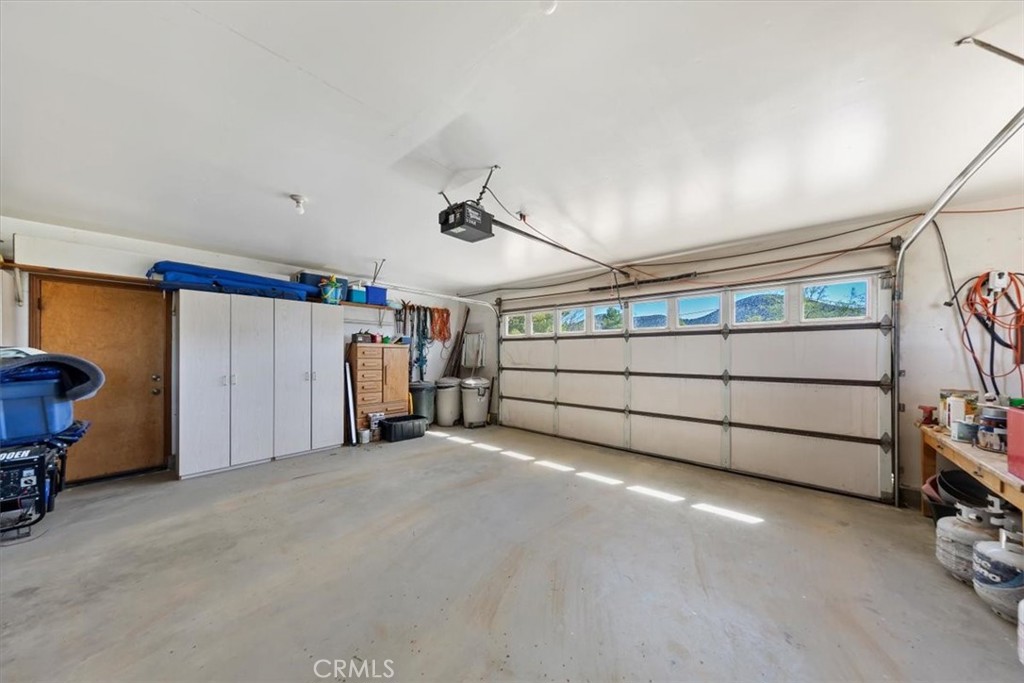 9060 Yucca Hills Road Agua Dulce, CA 91390 - Photo 30 of 44