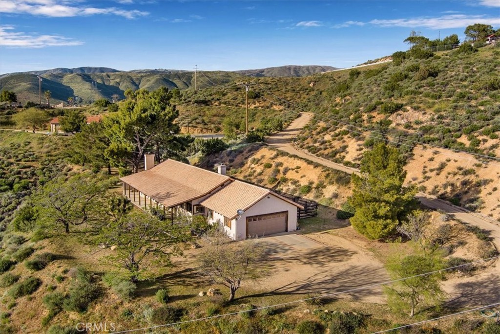 9060 Yucca Hills Road Agua Dulce, CA 91390 - Photo 40 of 44