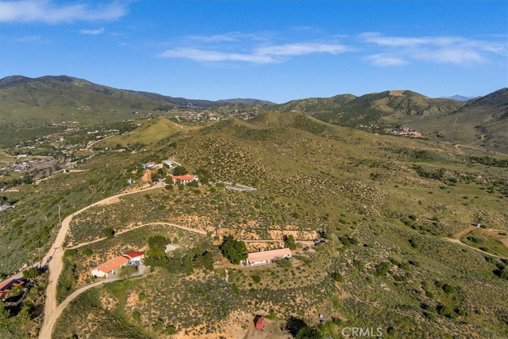 9060 Yucca Hills Road Agua Dulce, CA 91390 - Photo 42 of 44