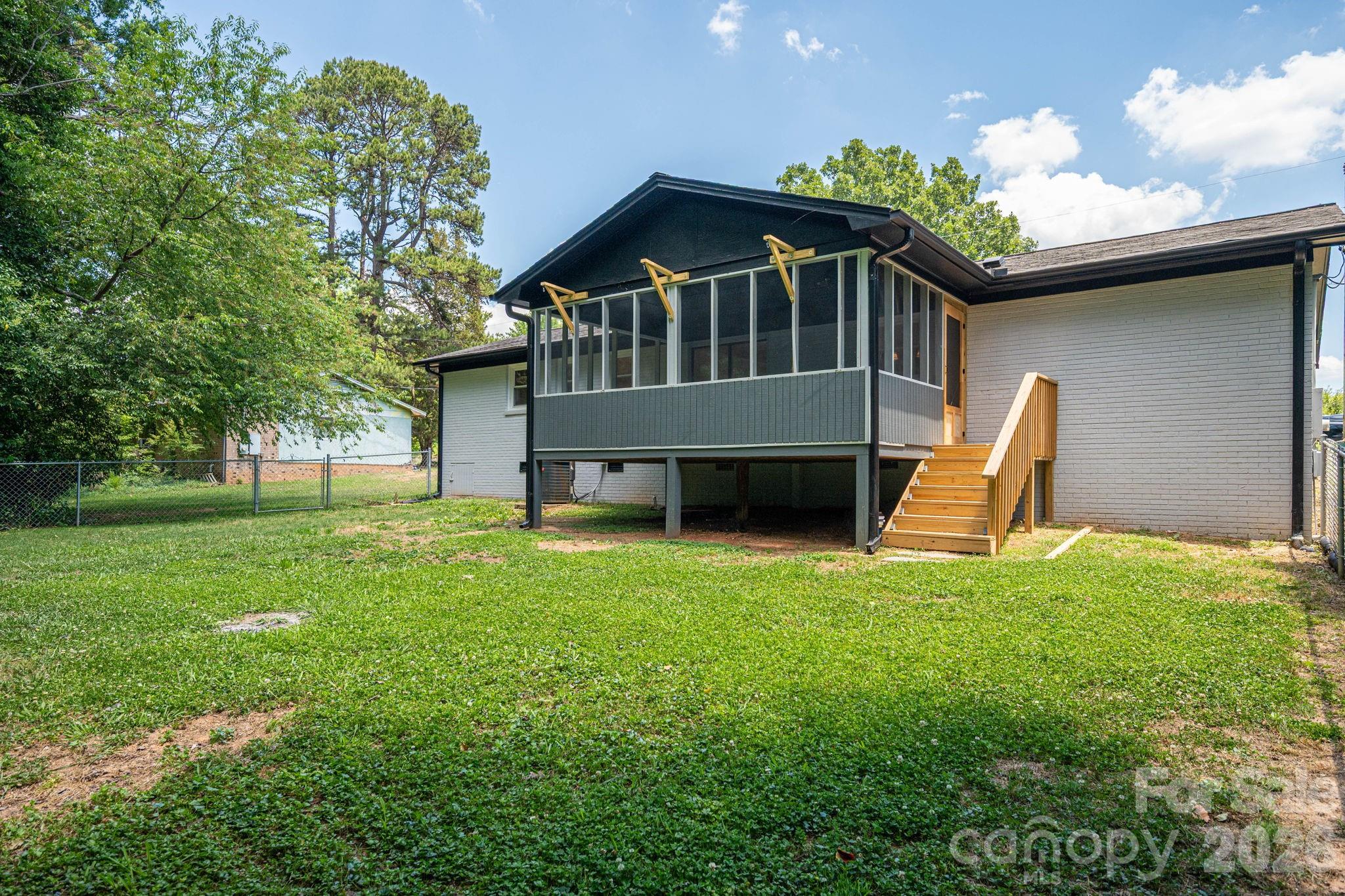 413 Bell Road Kings Mountain, NC 28086 - Photo 4 of 48