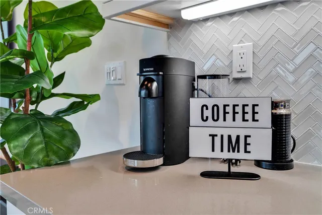 a view of entryway wih livingroom and furniture