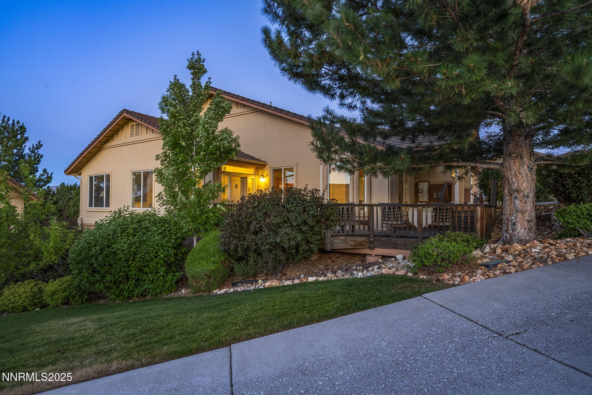 1485 Copper Point Circle Reno, NV 89519 - Photo 3 of 42 5-web-or-mls-_DSC8938