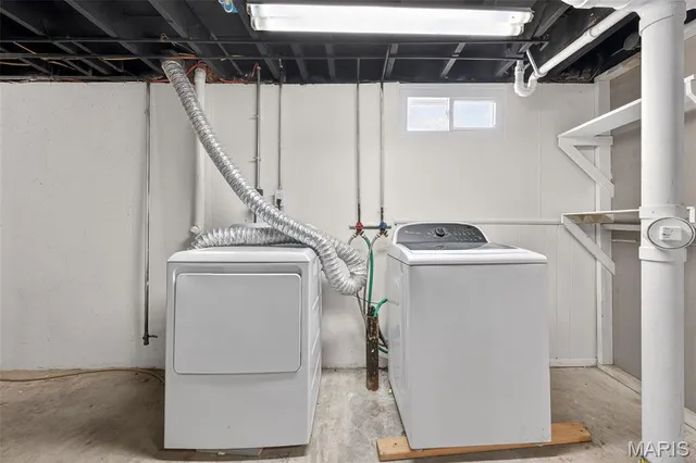 $239,900 | 1270 Bobolink Drive, Florissant, MO 63031