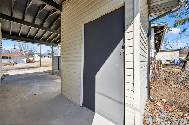 $239,900 | 1270 Bobolink Drive, Florissant, MO 63031