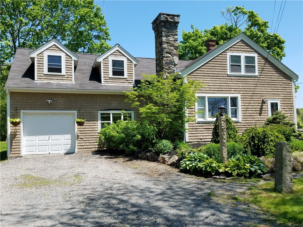 3062 Main Road Tiverton, RI 02878 - Photo 2 of 32
