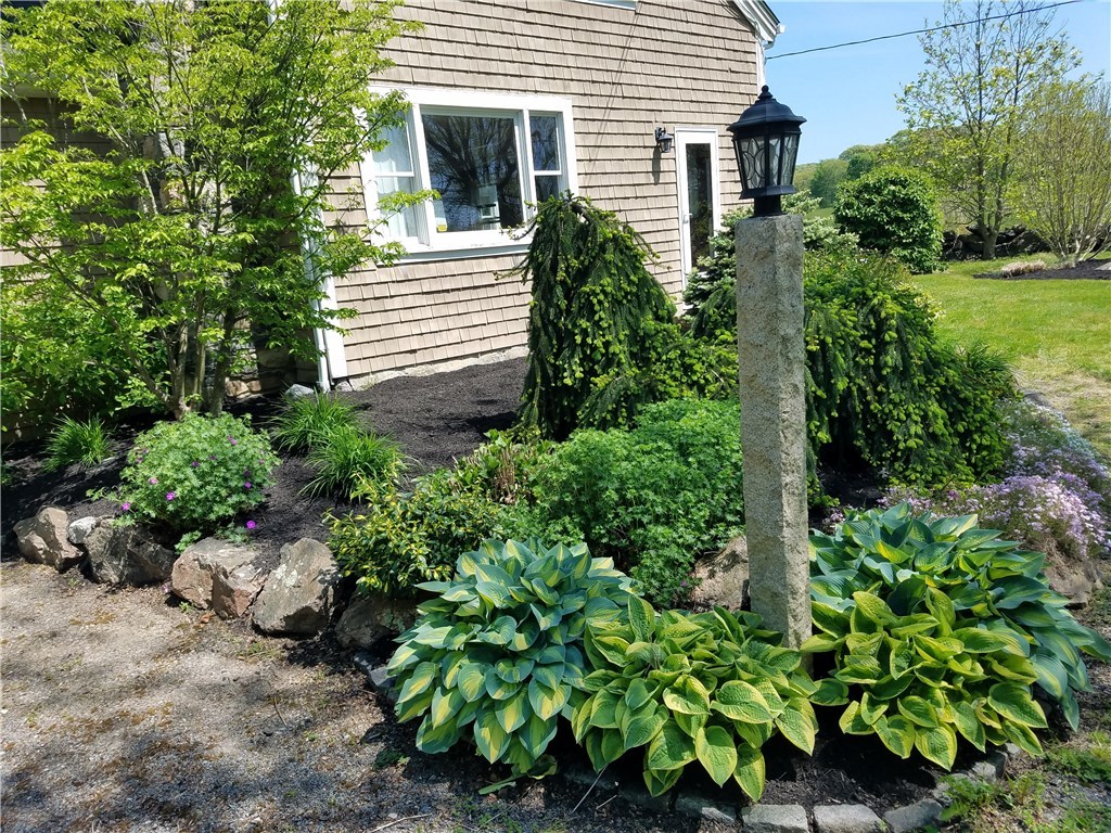 3062 Main Road Tiverton, RI 02878 - Photo 31 of 32