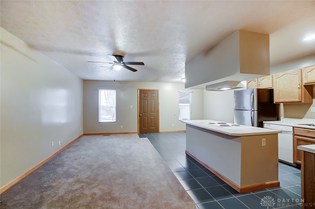 1843 Rice Boulevard, Unit 1843 Fairborn, OH 45324 - Photo 7 of 31